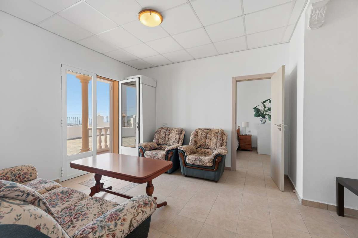 Villa for sale in Oltamar