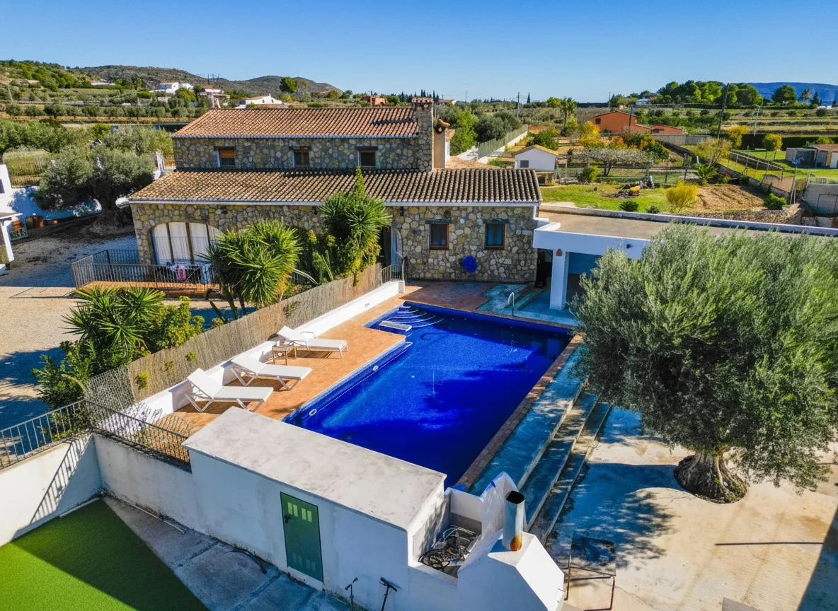 Country house for sale in Benissa