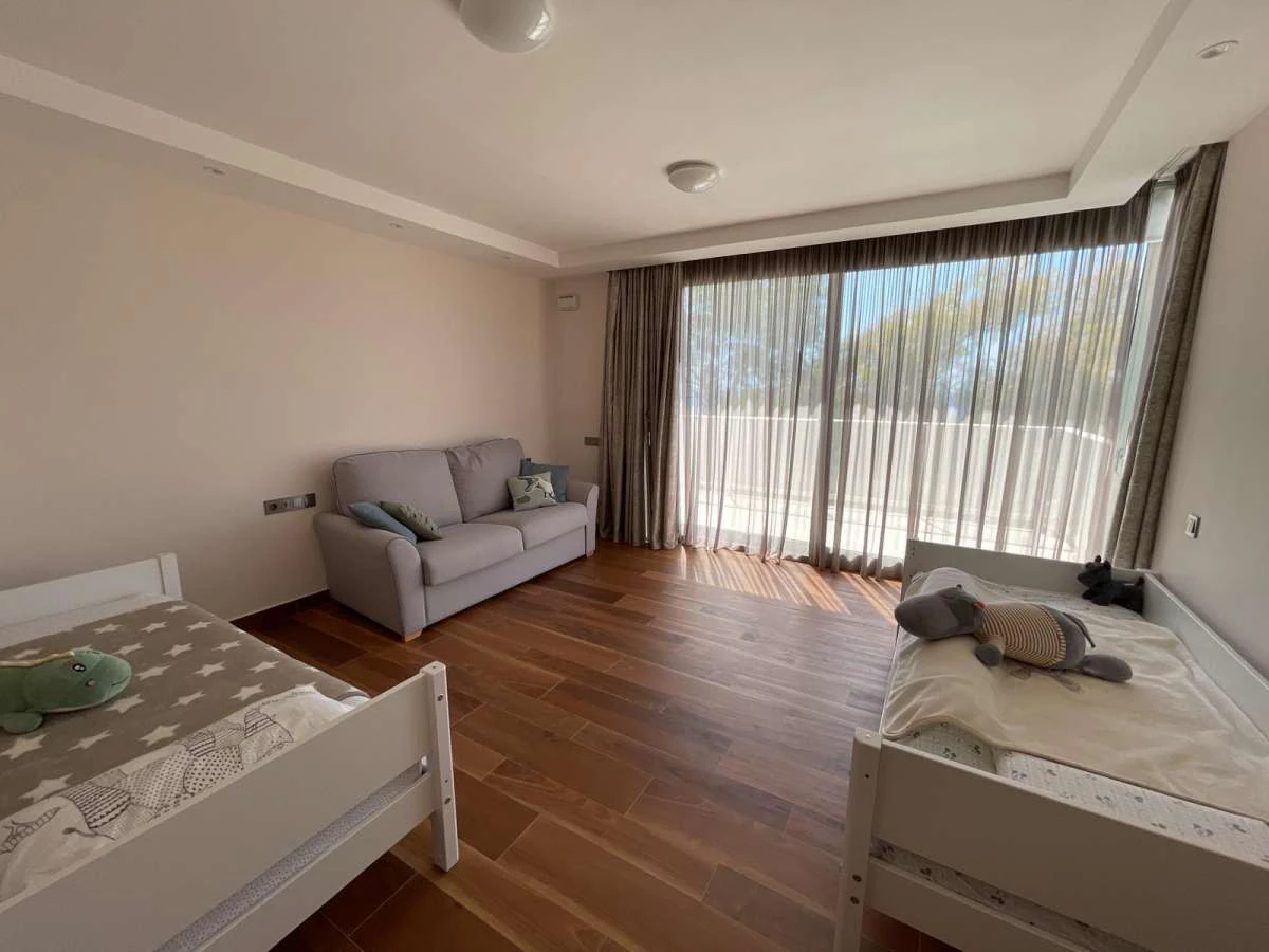 Villa for sale in Les Bassetes
