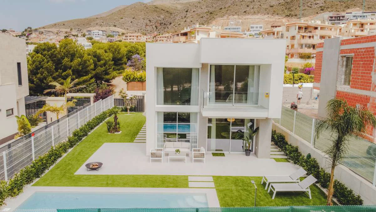 Villa for sale in Finestrat