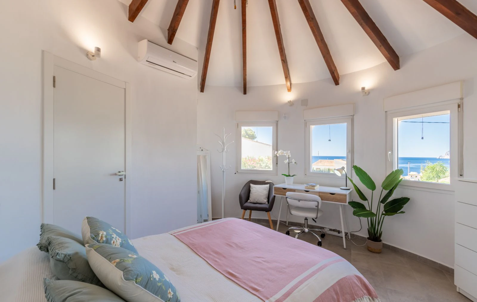 Villa for sale in Benissa