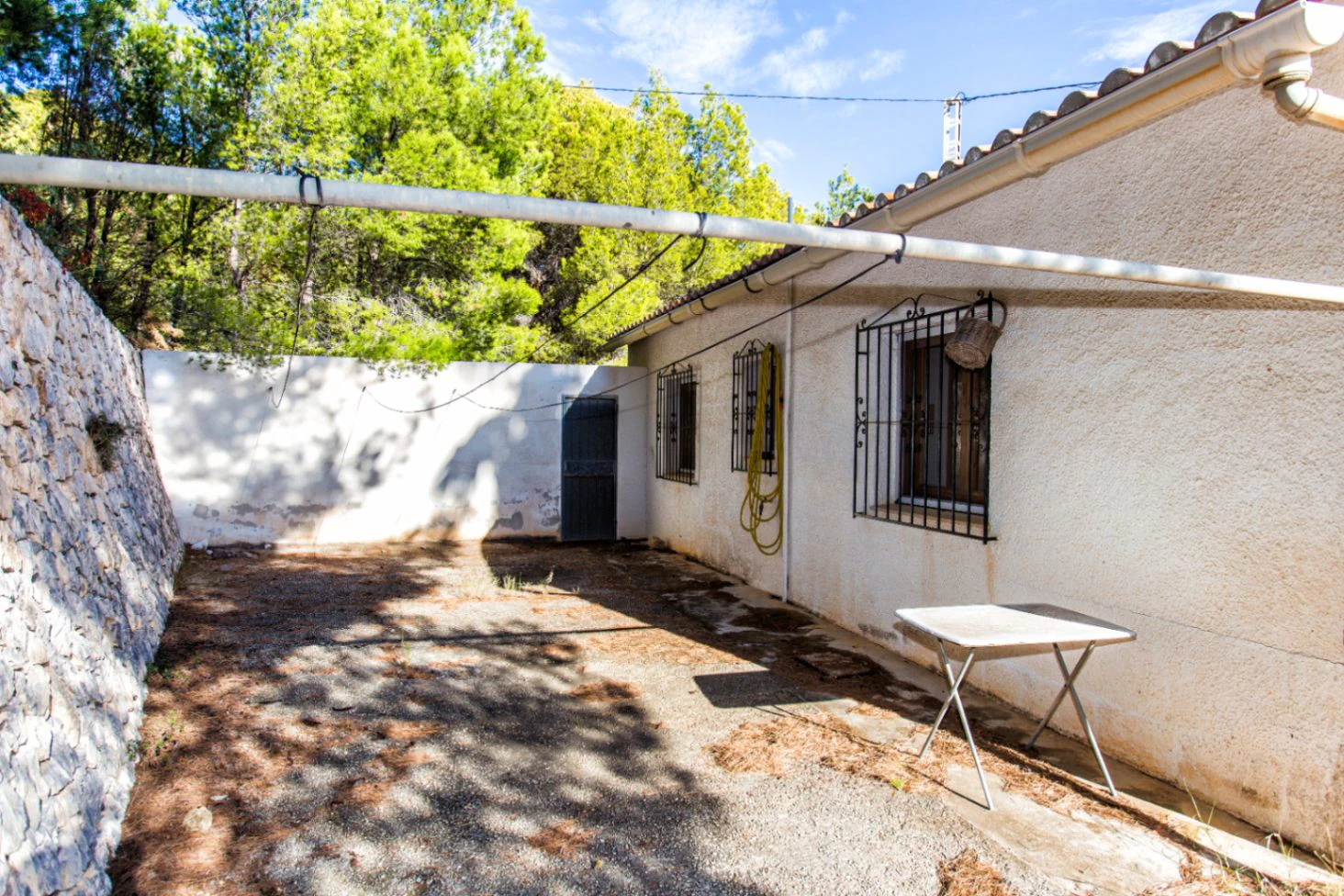 Sea view villa and additional plot for sale in Calpe