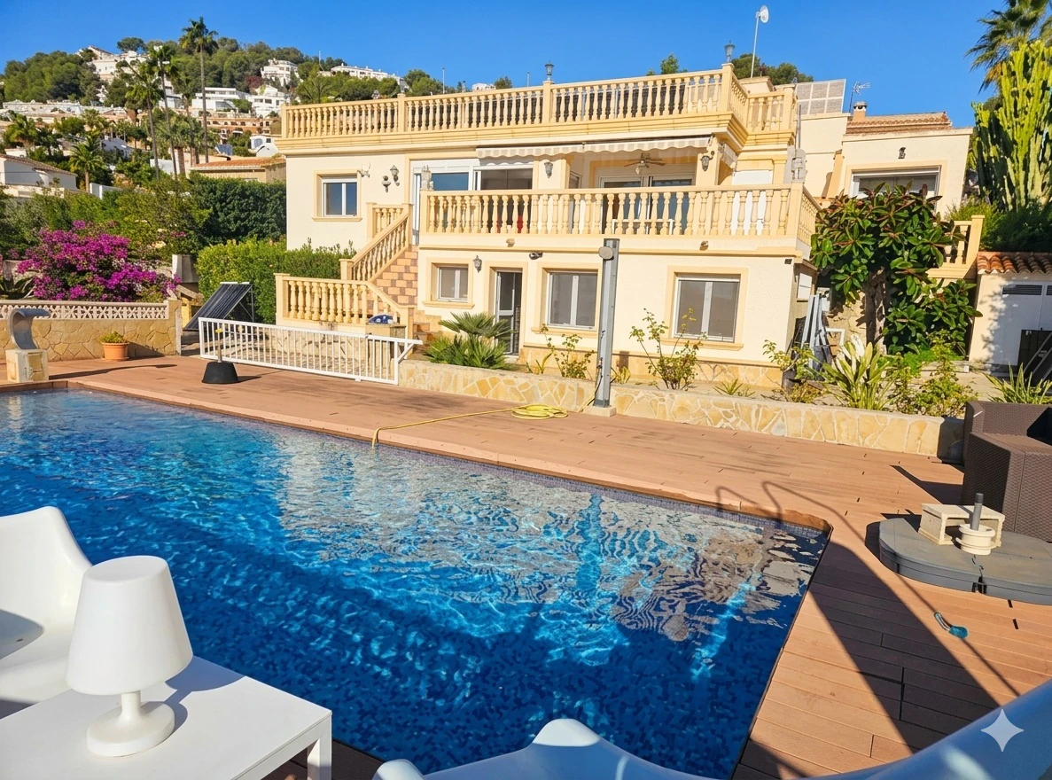Villa for sale in Moraira