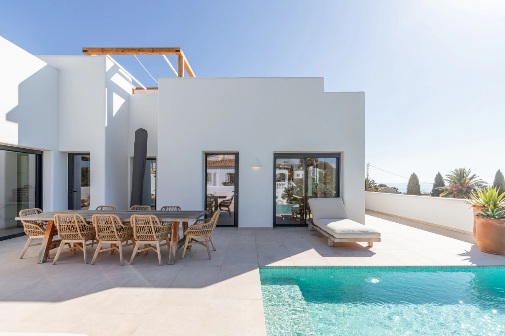 Ibiza Style Luxury Villa in Moraira — Mediterranean Elegance Just 1 km from the Sea