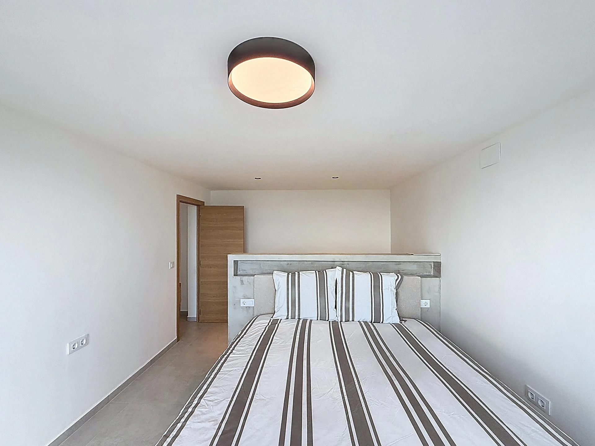 Cumbre del Sol villa renovated with panoramic sea views