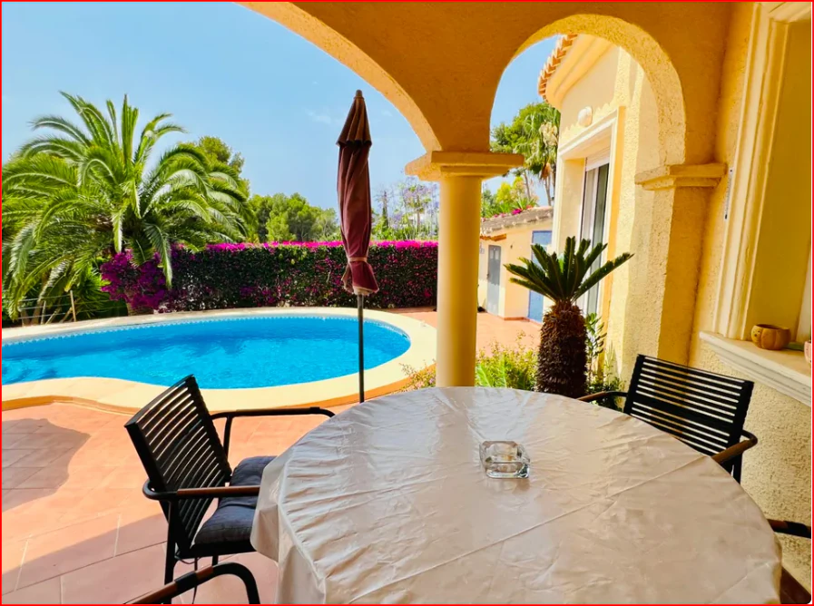 Villa for sale in Moraira