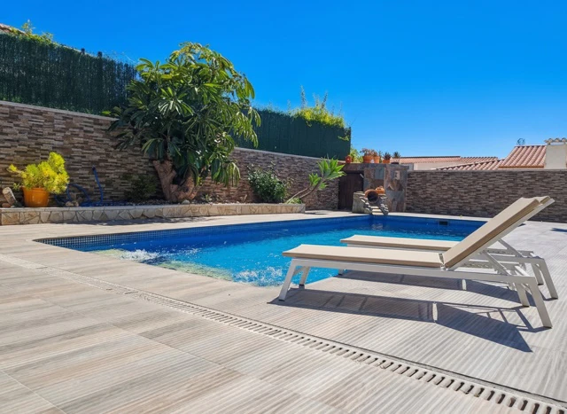 Villa for sale in Calpe / Calp