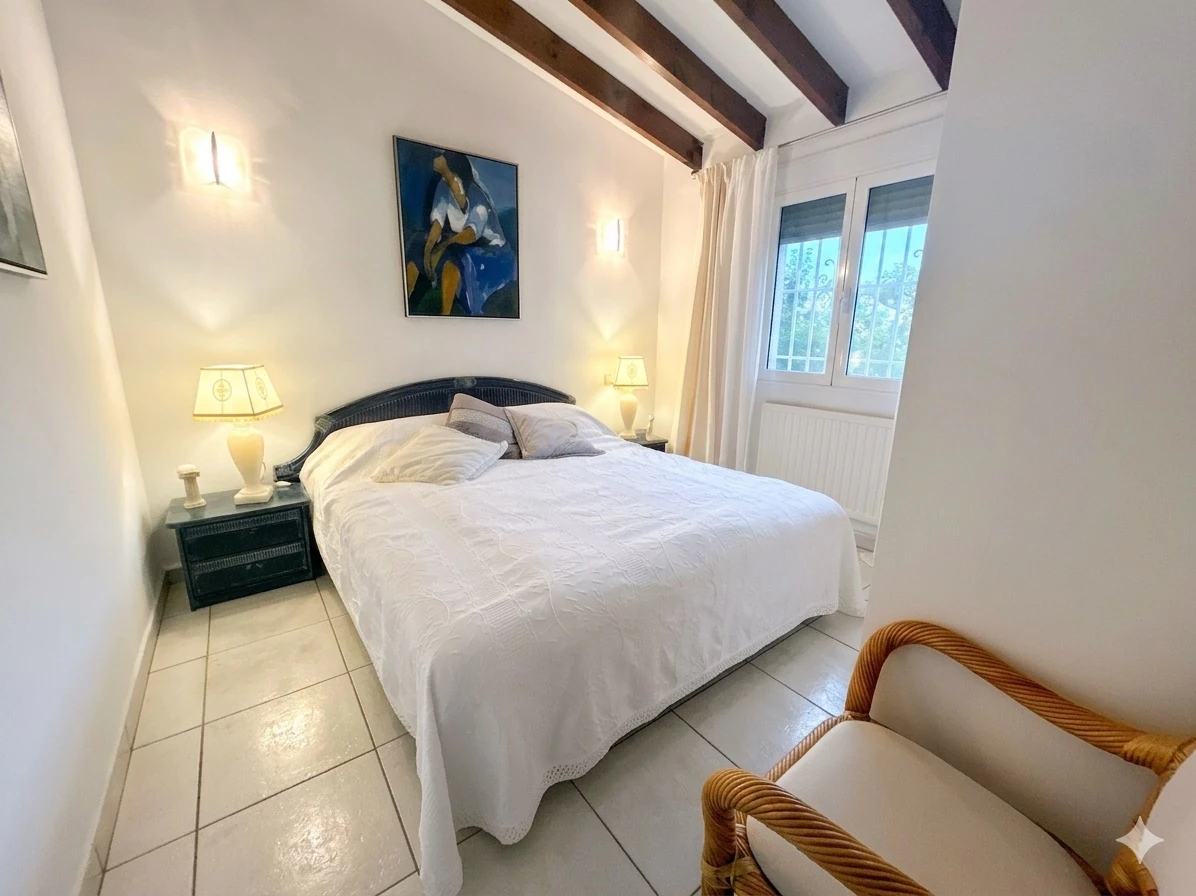 Villa for sale in Pego
