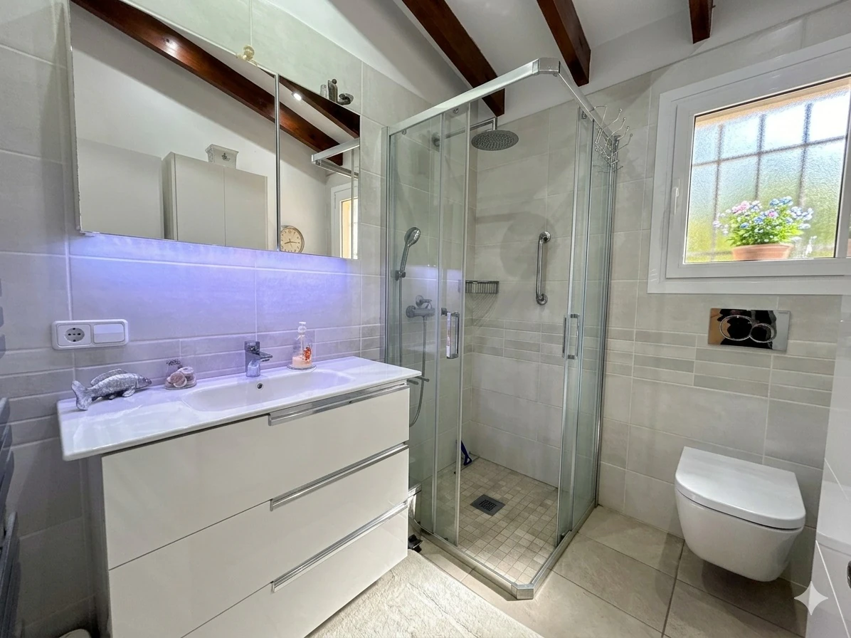 Villa for sale in Pego