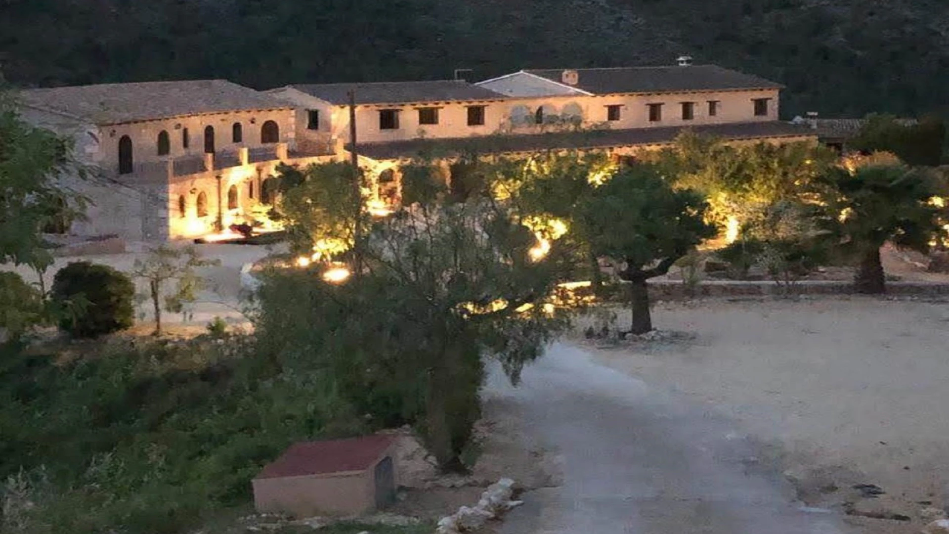 Hotel for sale in Llíber