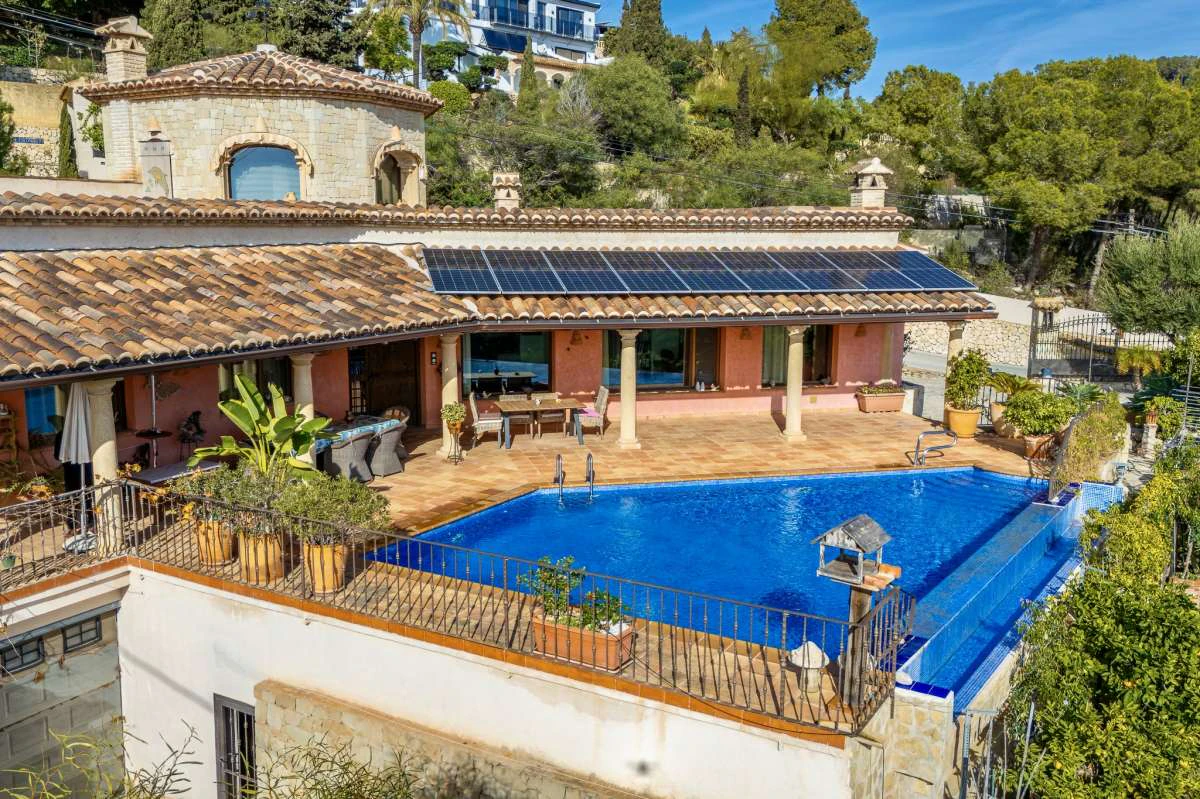Villa for sale in Benissa Coast