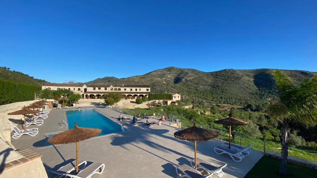 Hotel for sale in Llíber