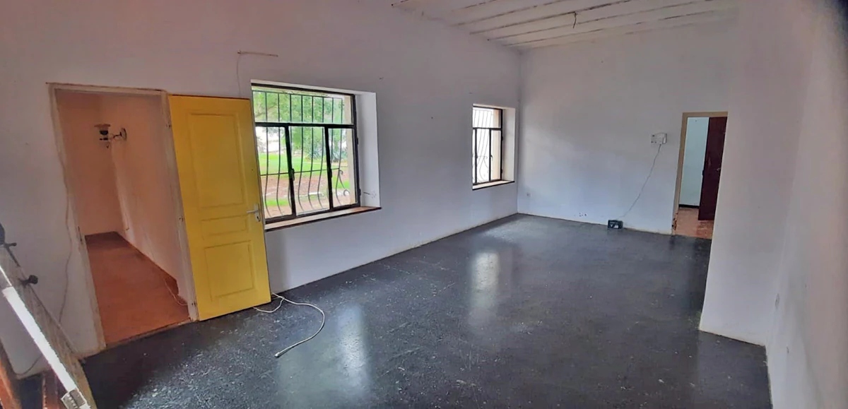 VILLA WITH 3 HOUSINGS TO REFORM IN LAS ROTAS, DÉNIA