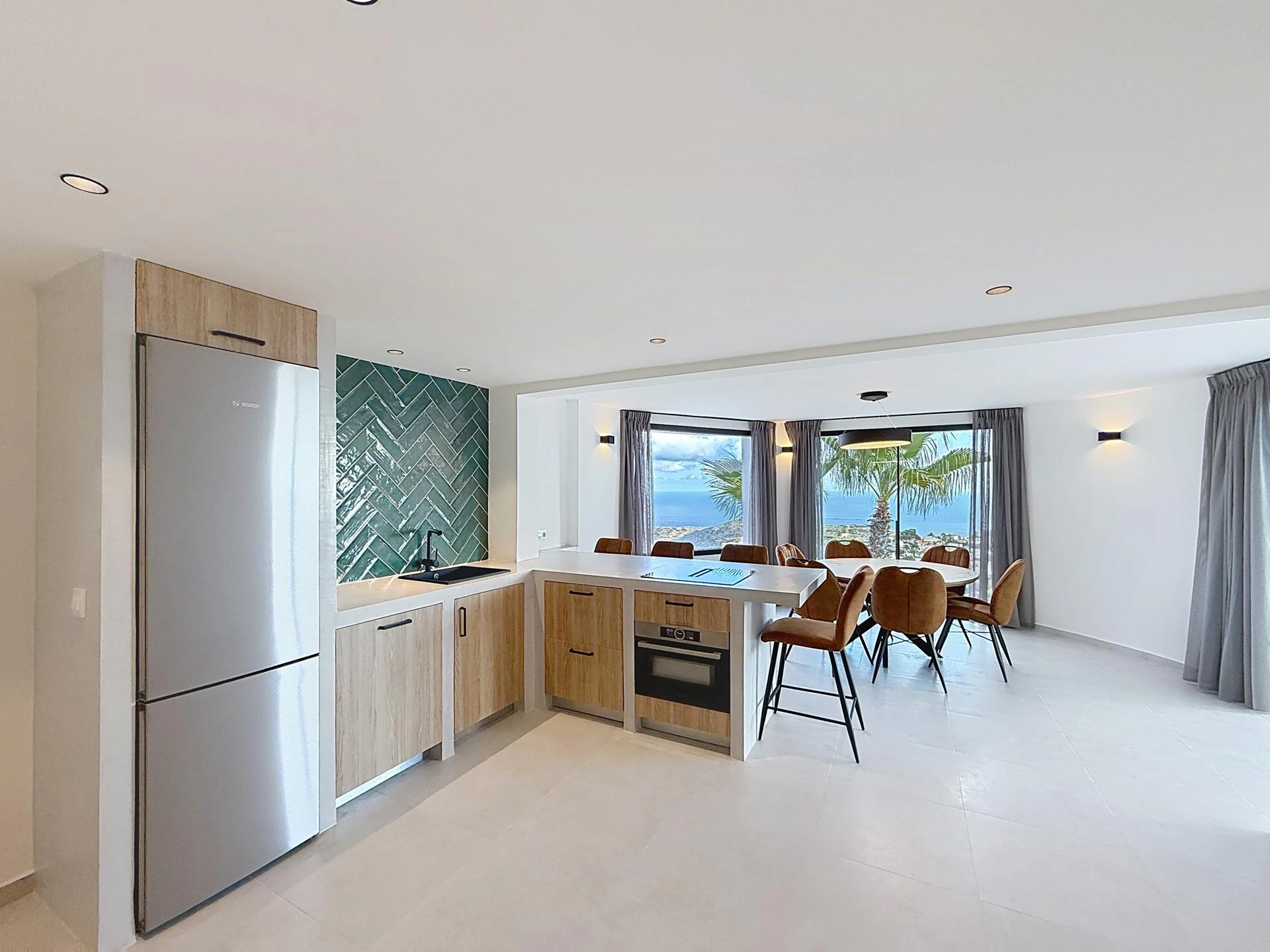 Cumbre del Sol villa renovated with panoramic sea views