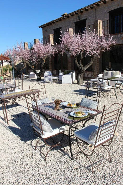 Hotel for sale in Llíber