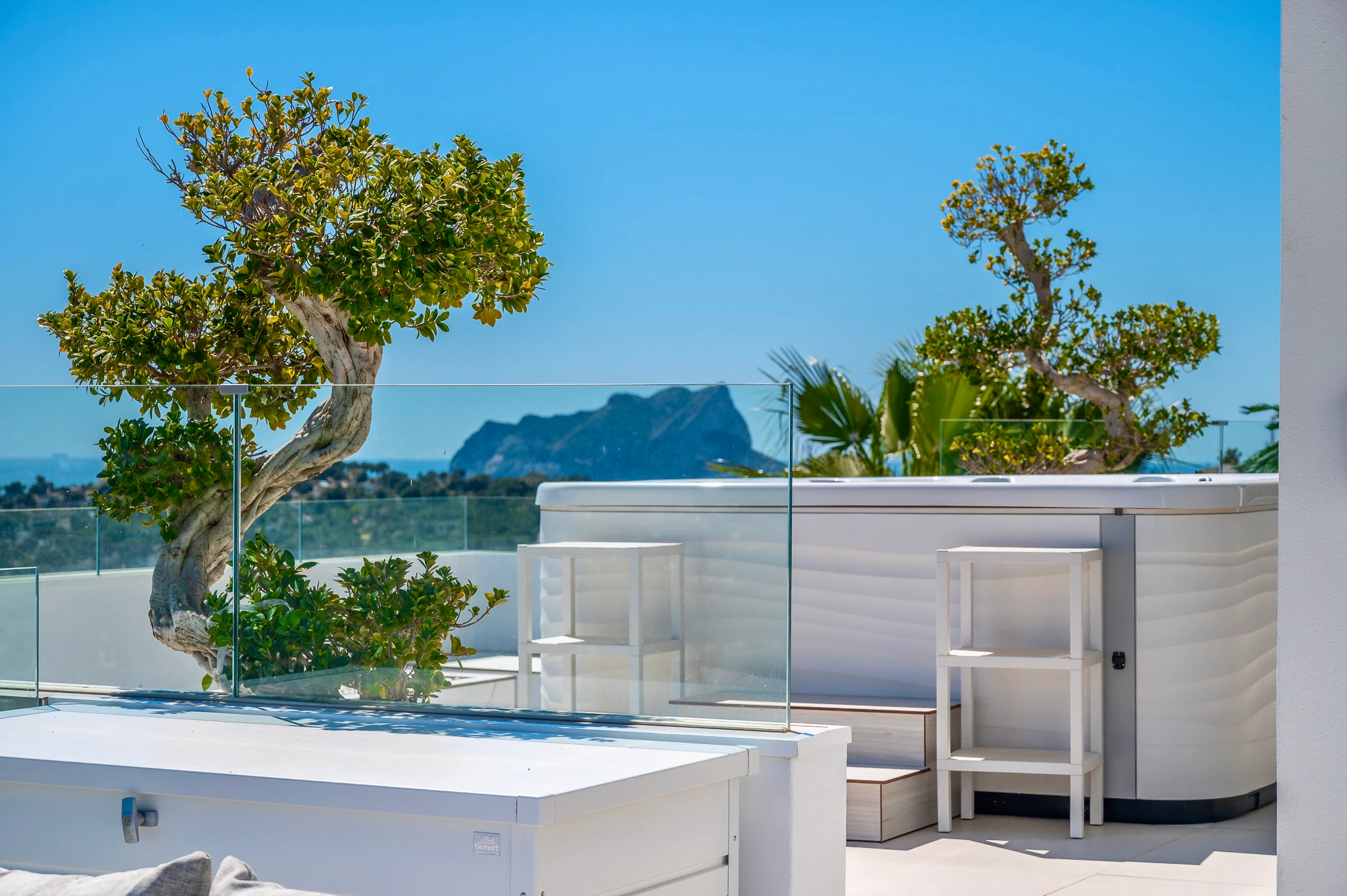 Außergewöhnliche Luxusvilla in Moraira – Wo Design, Technologie und Meerblick aufeinandertreffen