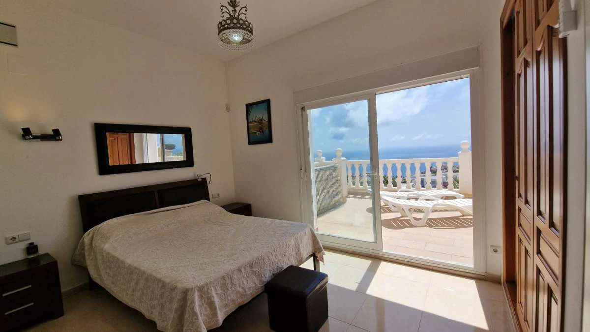 Villa for sale in Benitachell