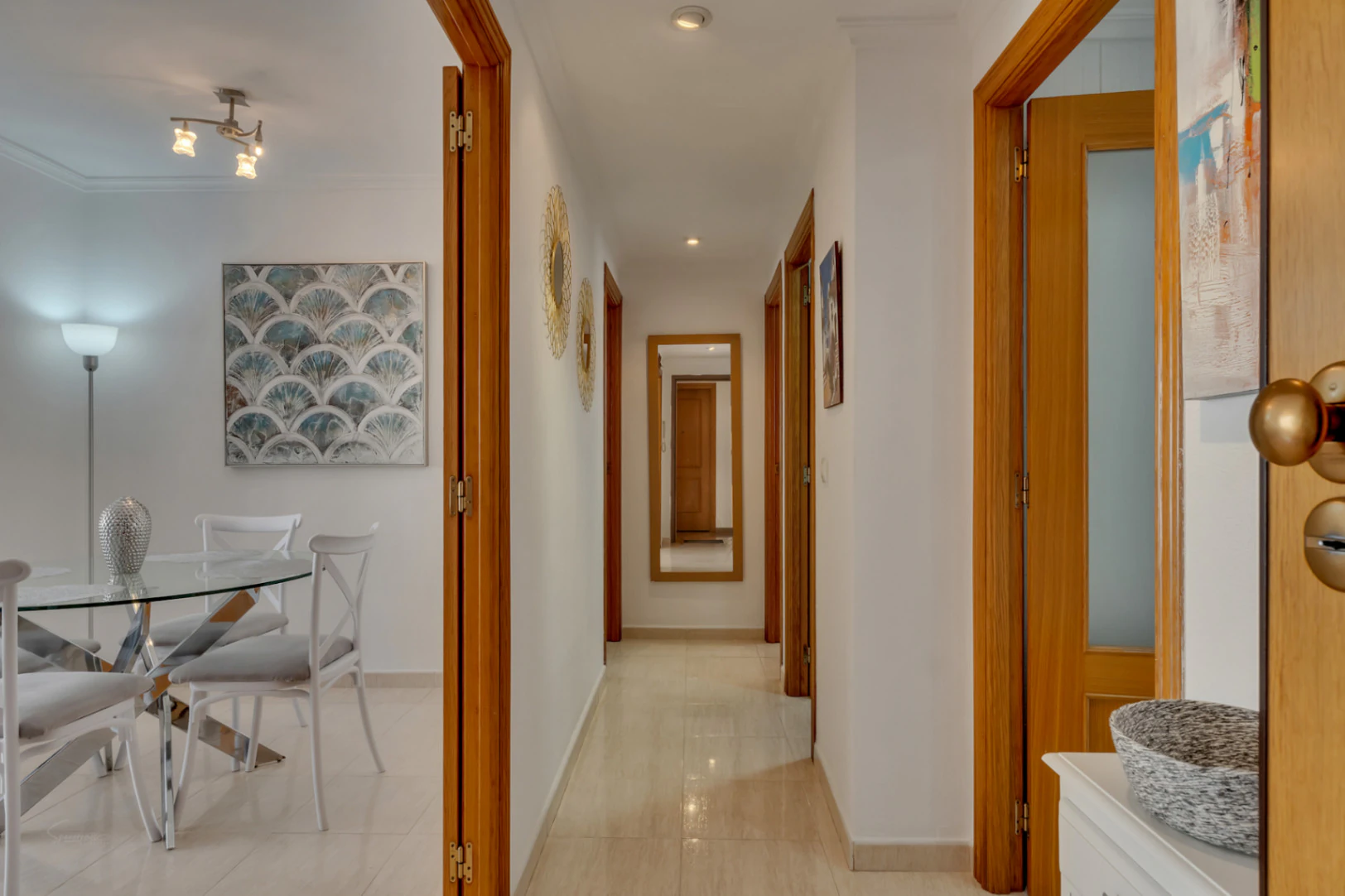 Apartment very close to the old town of Javea with parking.