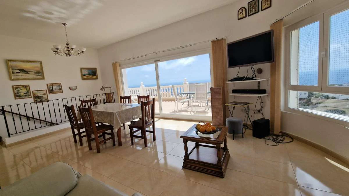 Villa for sale in Benitachell