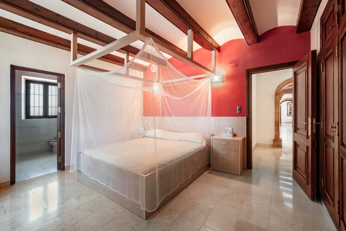Grande villa avec maison d’hôtes à Jávea et terrain 5.835m2