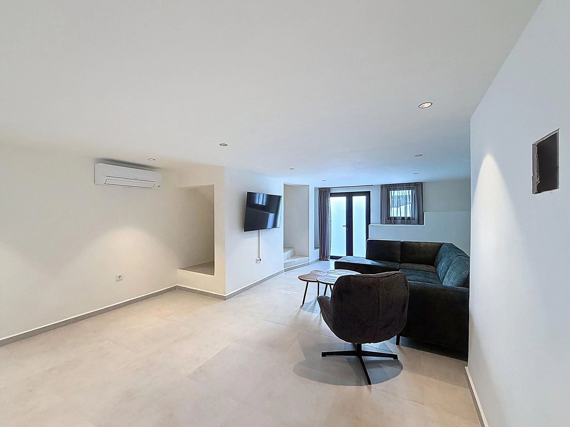 Cumbre del Sol villa renovated with panoramic sea views