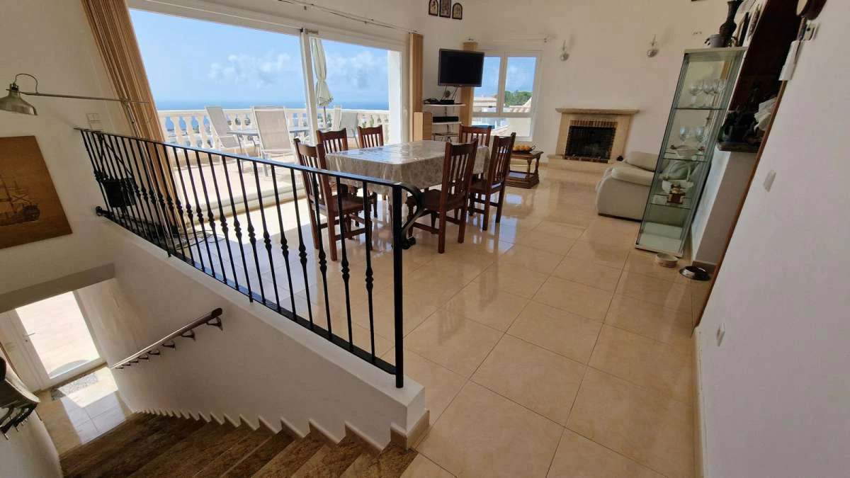 Villa for sale in Benitachell