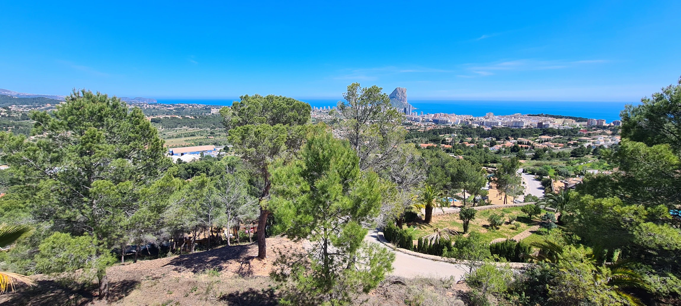 Plot for sale in Calpe
