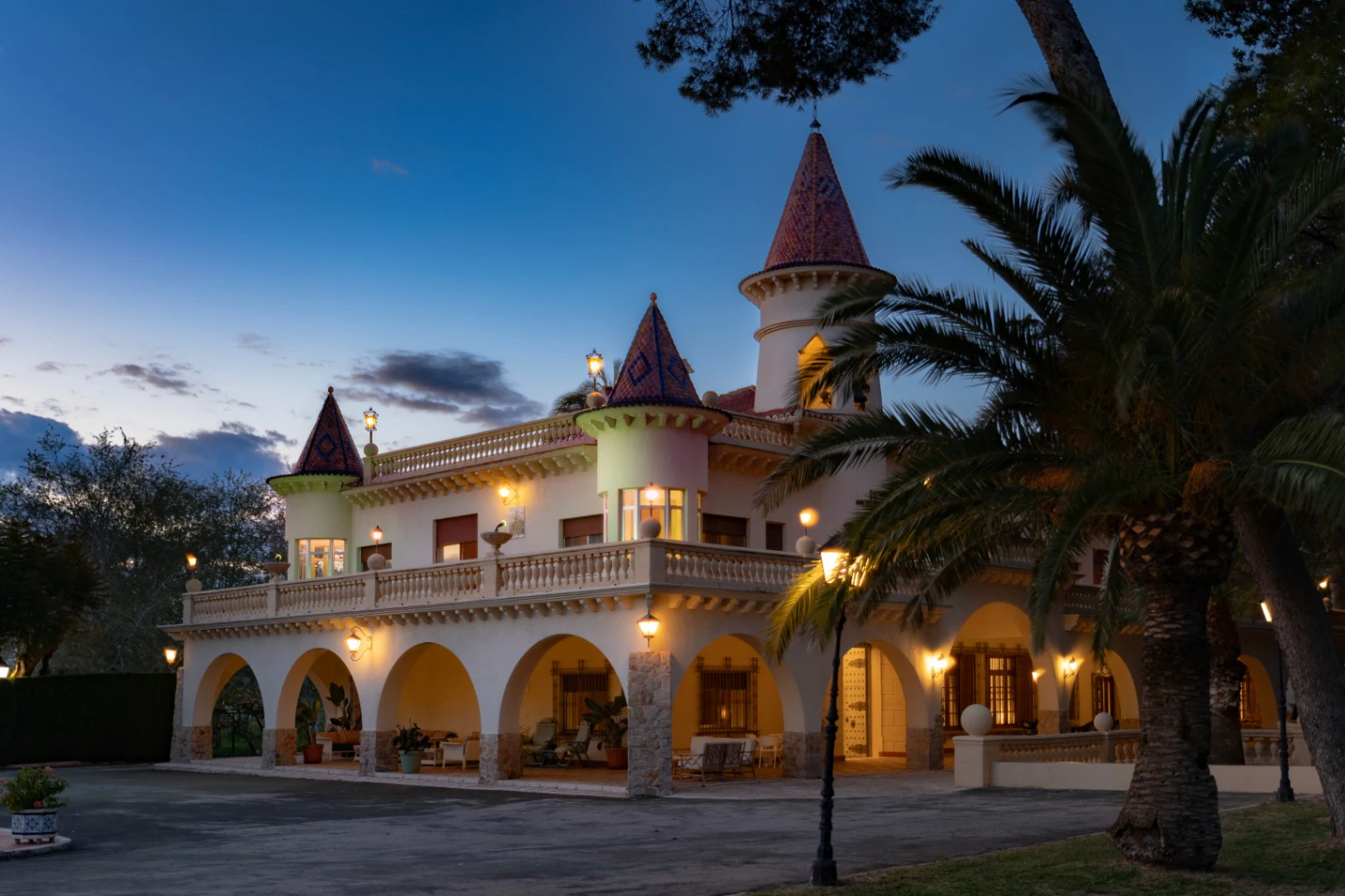 Luxusvilla im barocken Stil zu verkaufen in Denia