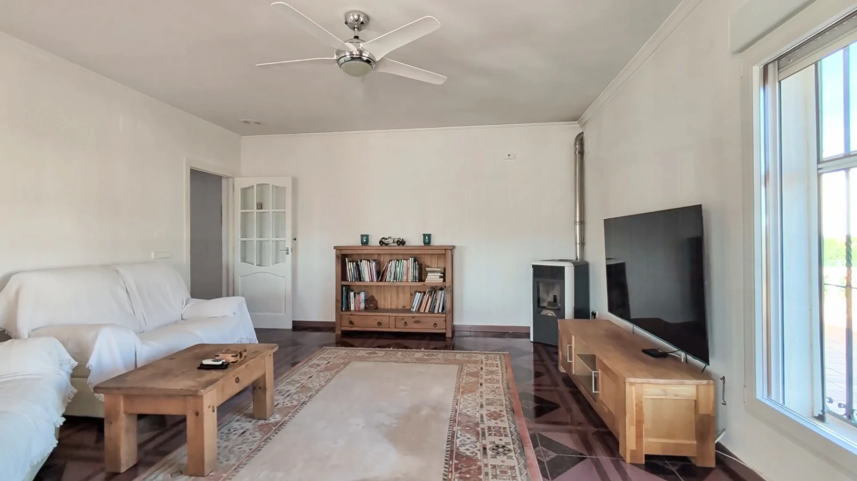 Stunning 5-Bedroom Villa for Sale in Jávea Old Town