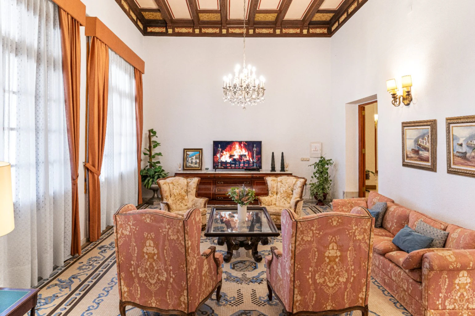 Luxusvilla im barocken Stil zu verkaufen in Denia