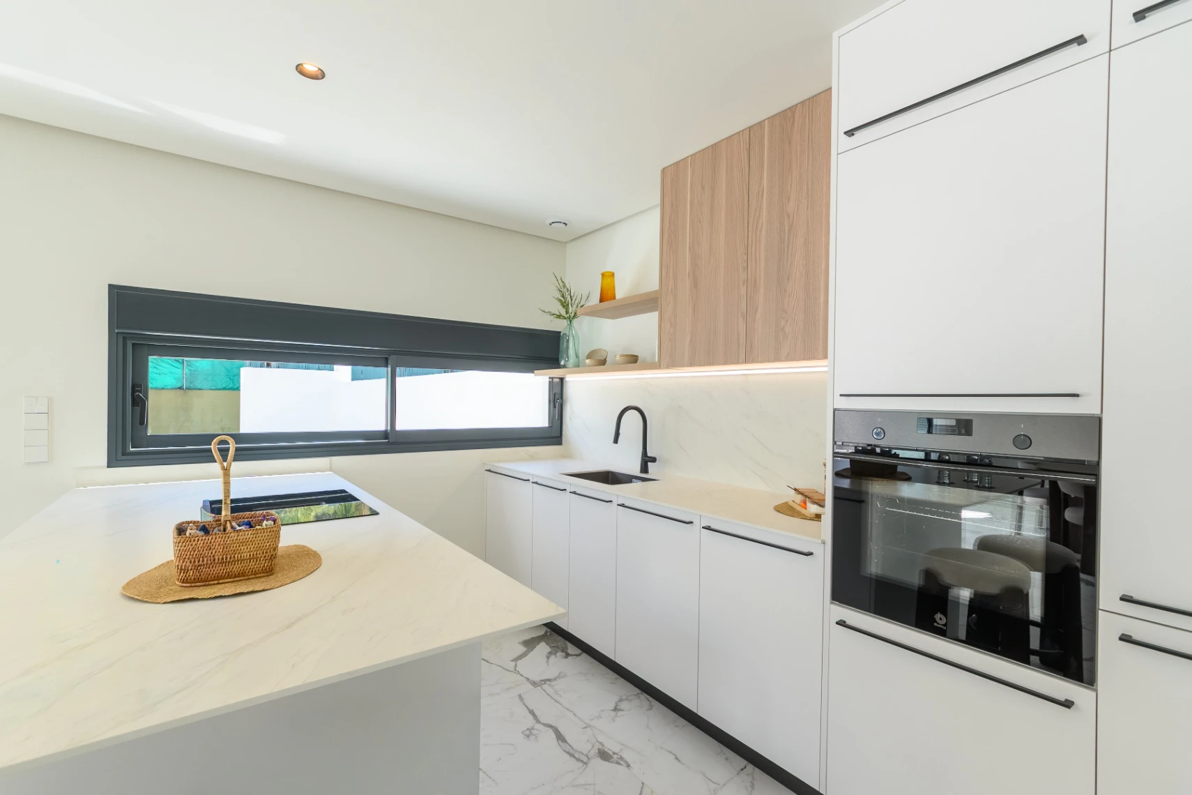 Luxury Contemporary Villas for Sale in Denia