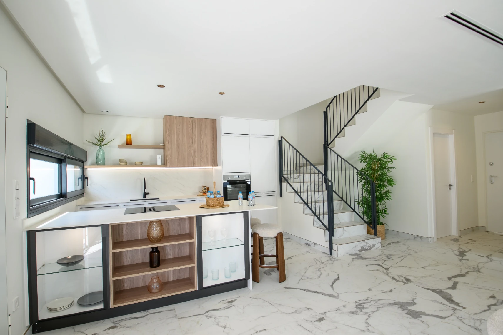 Luxury Contemporary Villas for Sale in Denia
