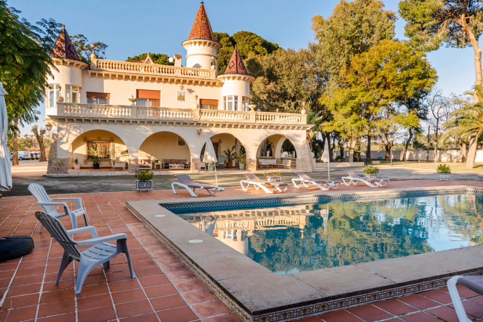 Luxusvilla im barocken Stil zu verkaufen in Denia
