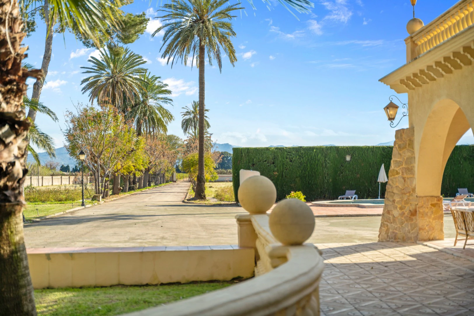 Luxusvilla im barocken Stil zu verkaufen in Denia