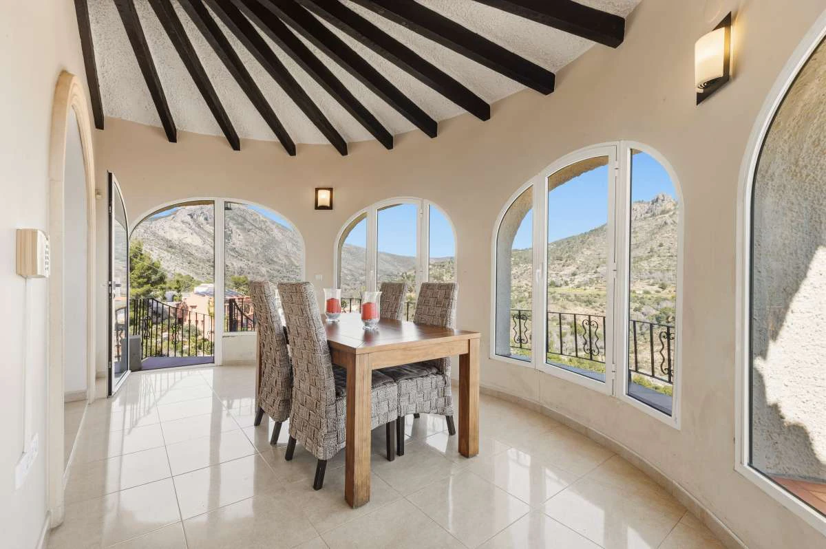 Villa for sale in Calpe
