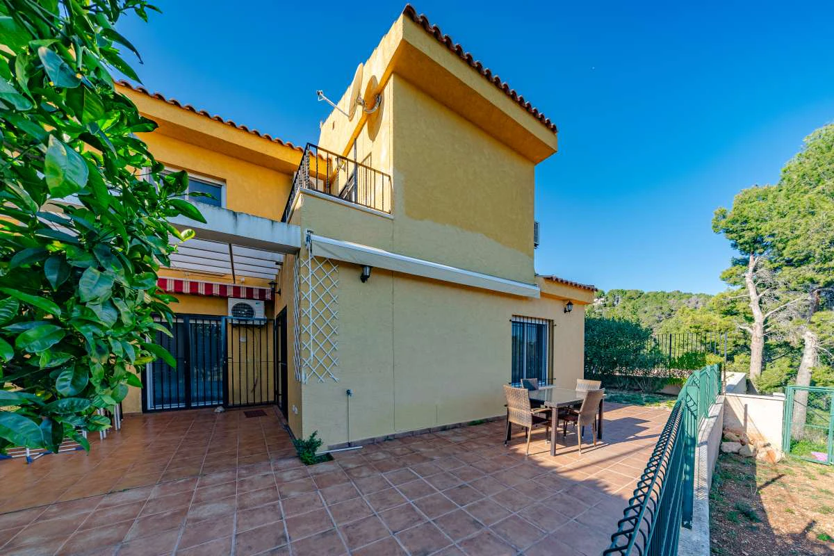 Maison jumelée à la vente à Calpe