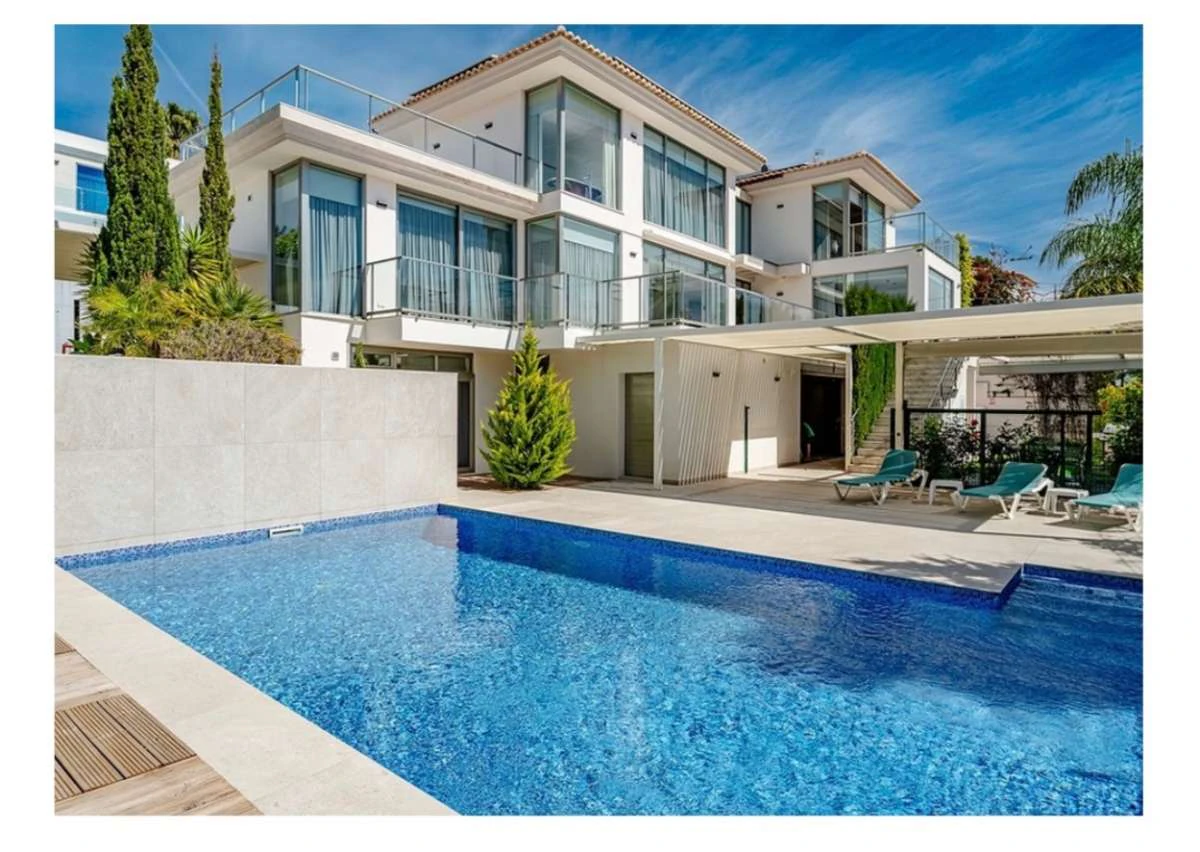 Villa te verkoop in Les Bassetes