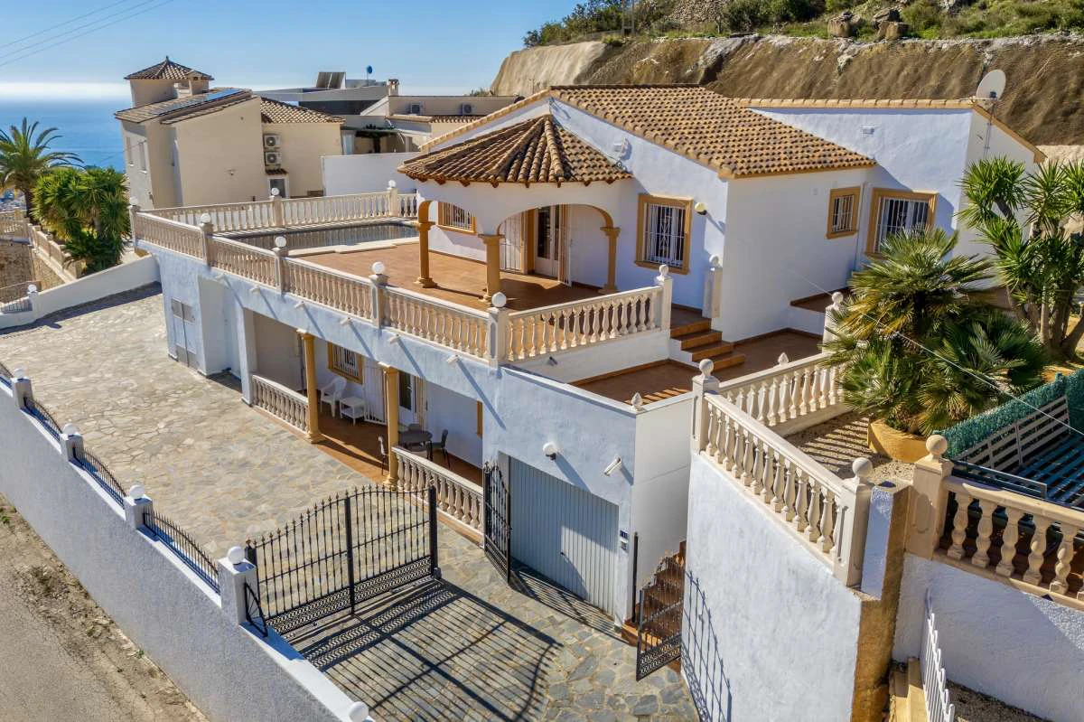 Villa for sale in Oltamar