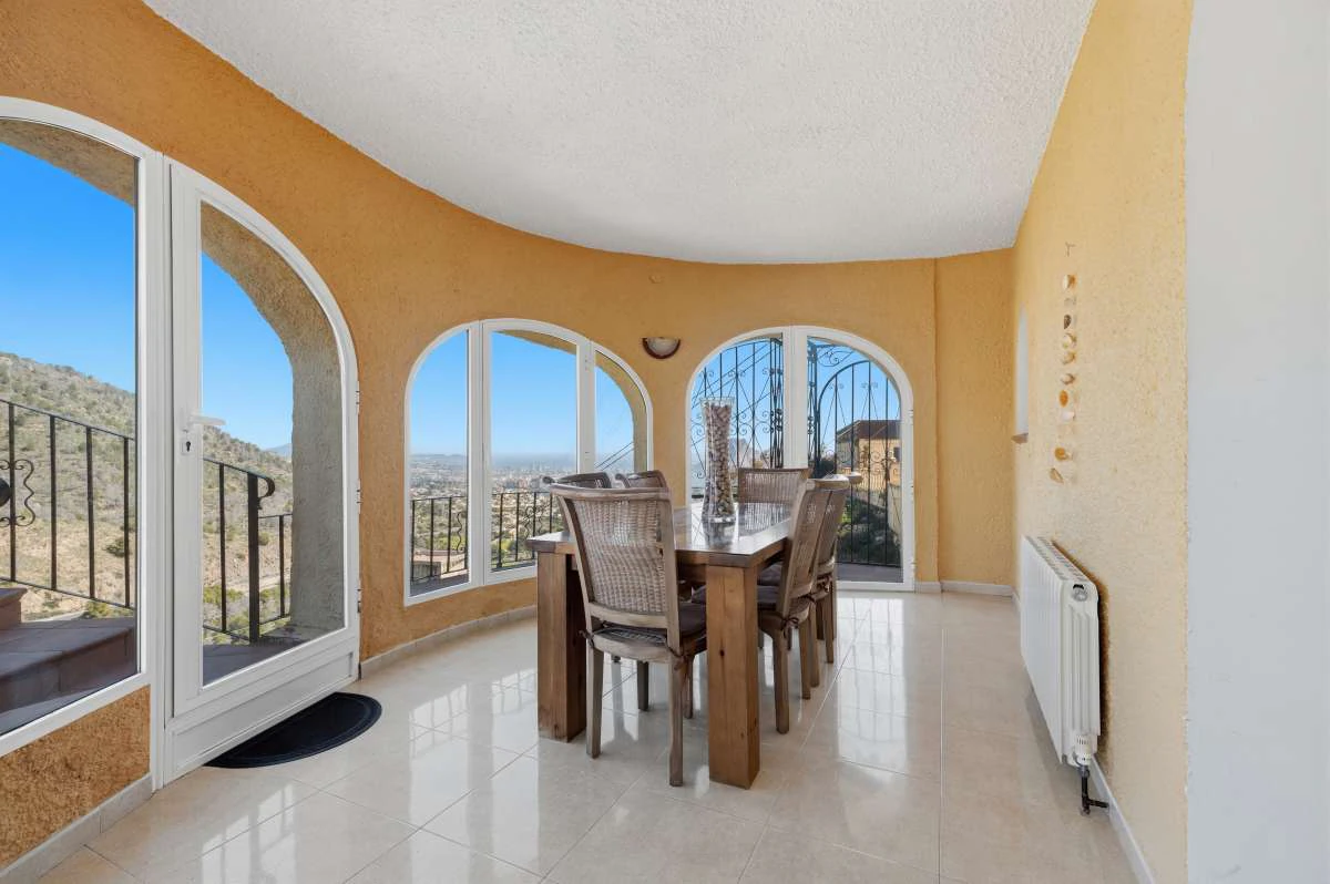 Villa for sale in Calpe