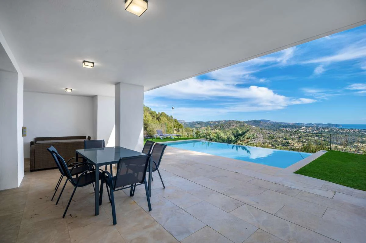 Villa for sale in Calpe