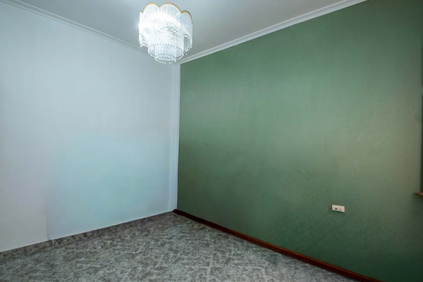 Huis met commerciële ruimtes te koop in het oude centrum van Teulada