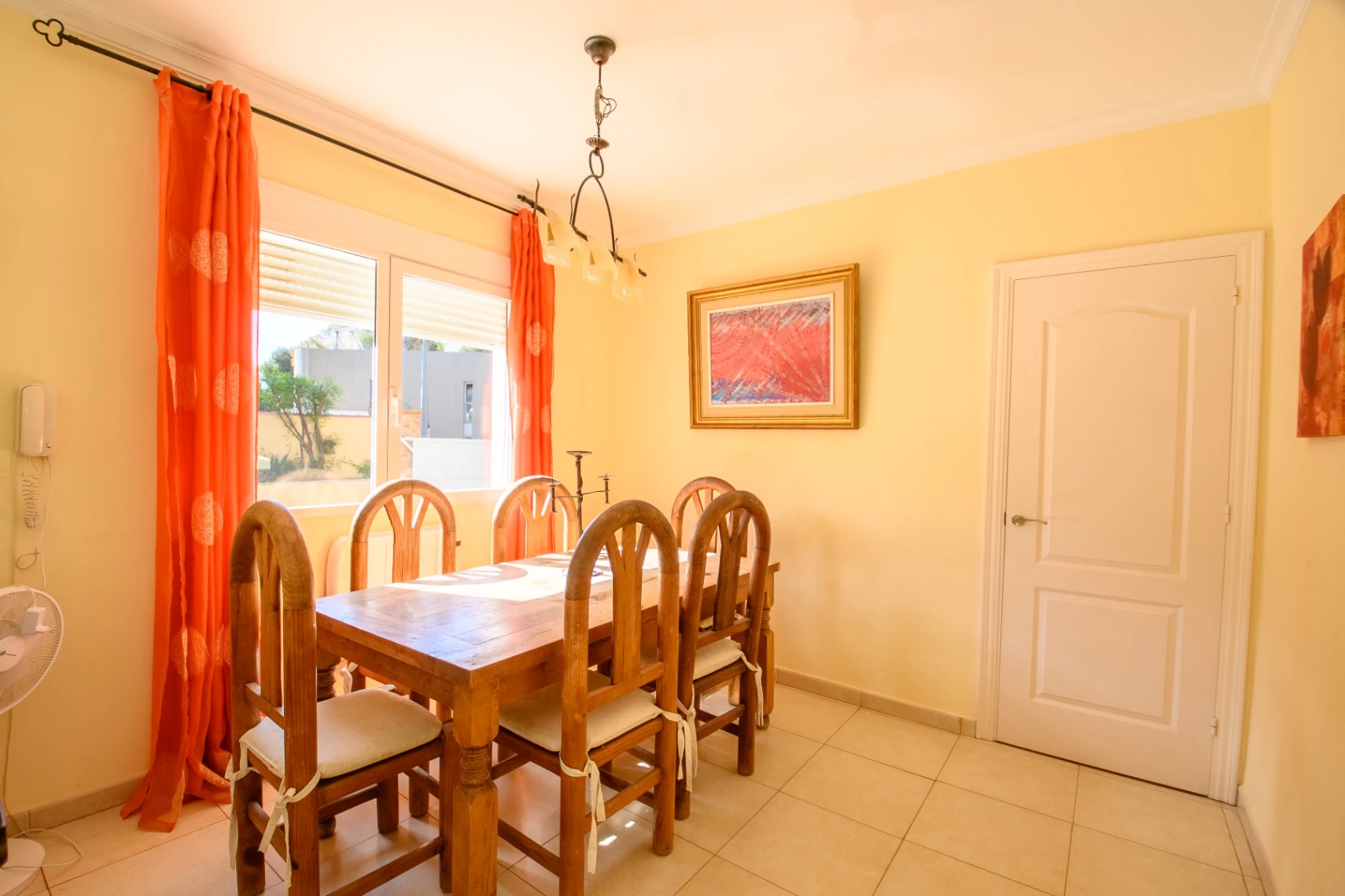 Luxusvilla zu verkaufen in Benissa Costa, 600 m zum Strand La Fustera, Meerblick