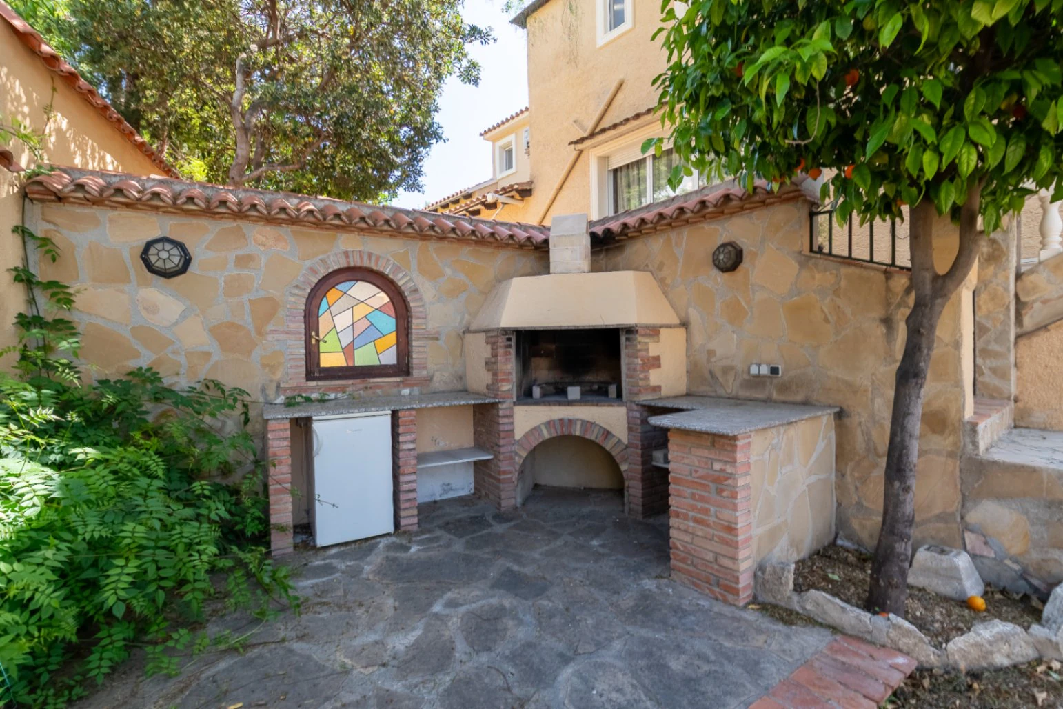 Luxusvilla zu verkaufen in Benissa Costa, 600 m zum Strand La Fustera, Meerblick
