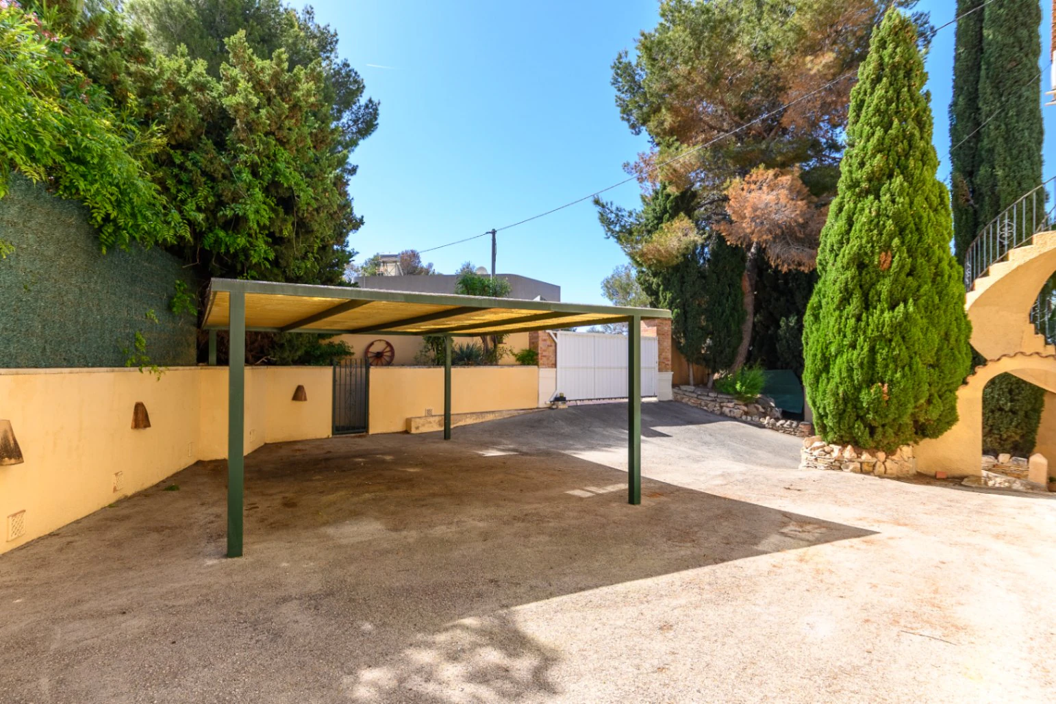 Luxusvilla zu verkaufen in Benissa Costa, 600 m zum Strand La Fustera, Meerblick
