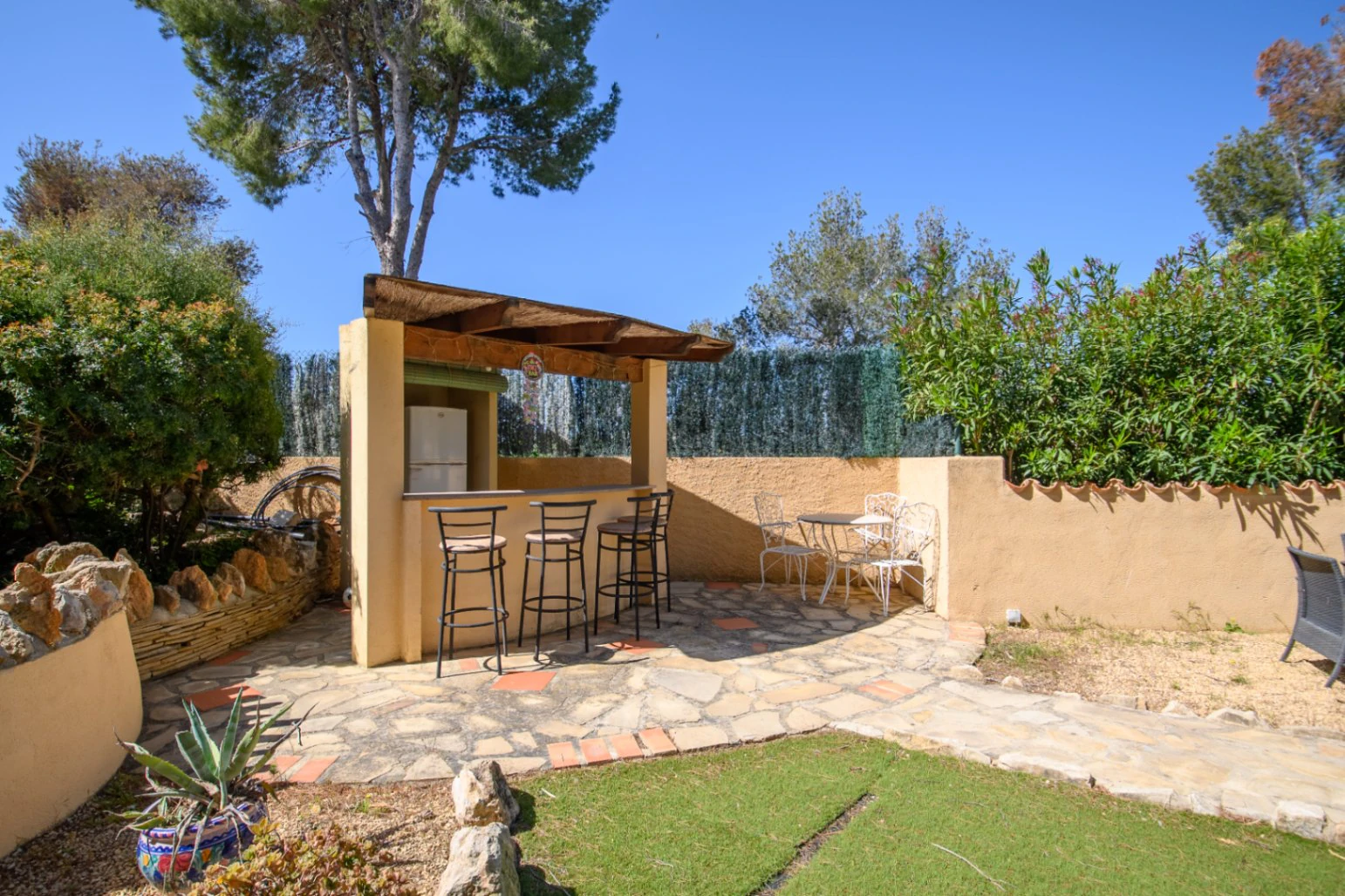 Luxusvilla zu verkaufen in Benissa Costa, 600 m zum Strand La Fustera, Meerblick