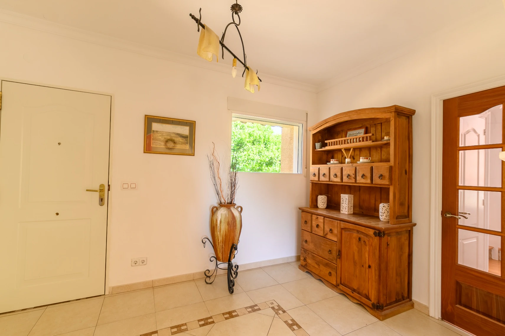 Luxusvilla zu verkaufen in Benissa Costa, 600 m zum Strand La Fustera, Meerblick