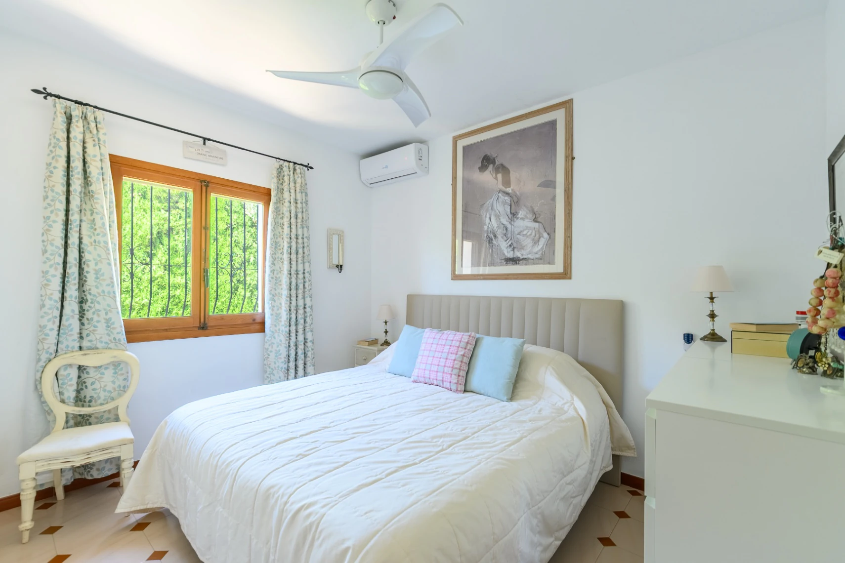 MakelloseDetached Villa mit separater Wohnung in Senija