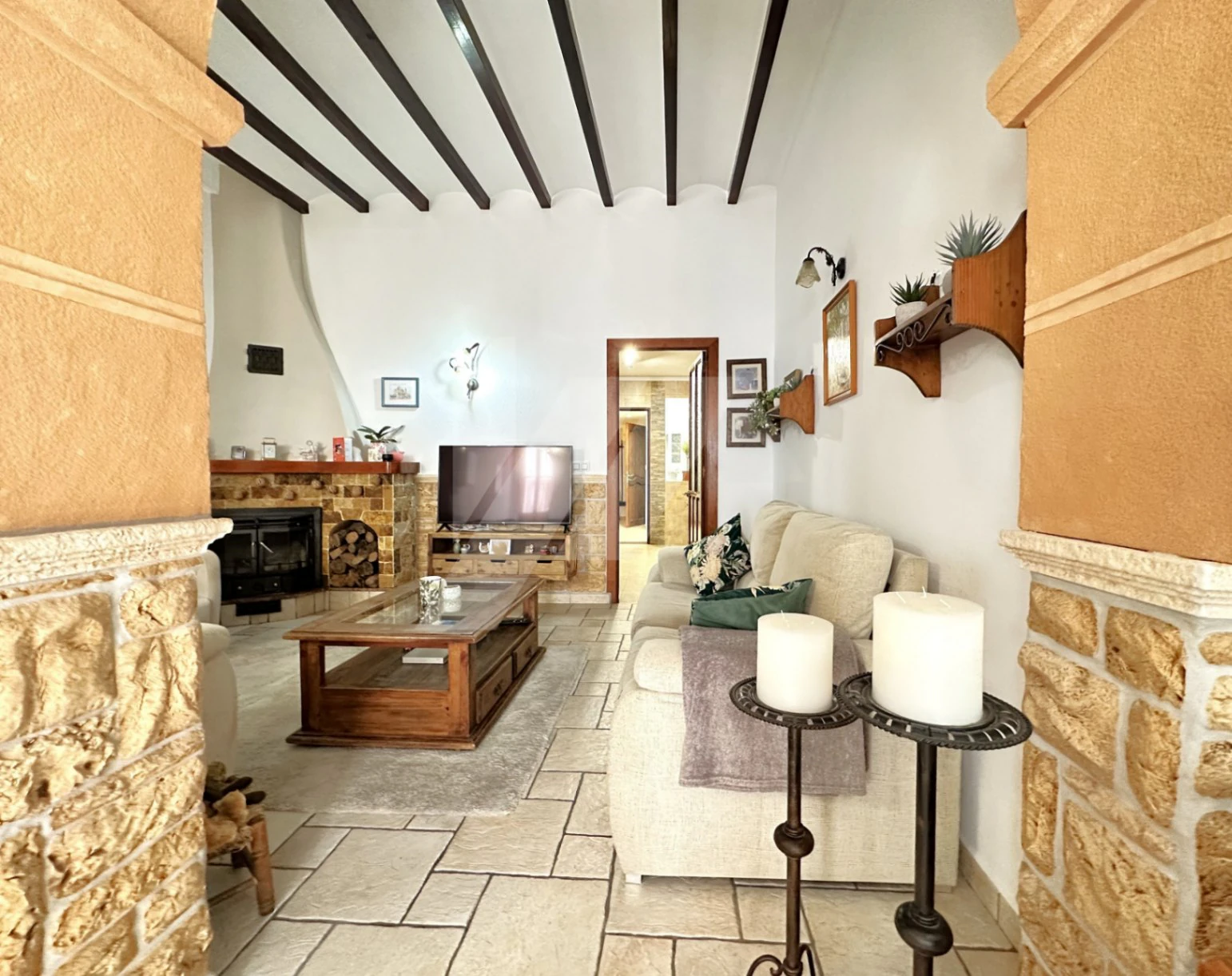 Maison à vendre avec caractère dans le centre historique de Teulada.