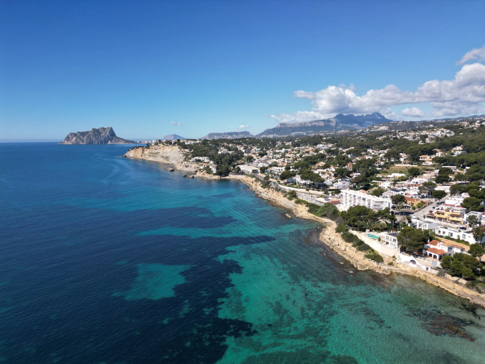 PANORAMABLICK 2-ZIMMER-WOHNUNG IN CUMBRE DEL SOL
