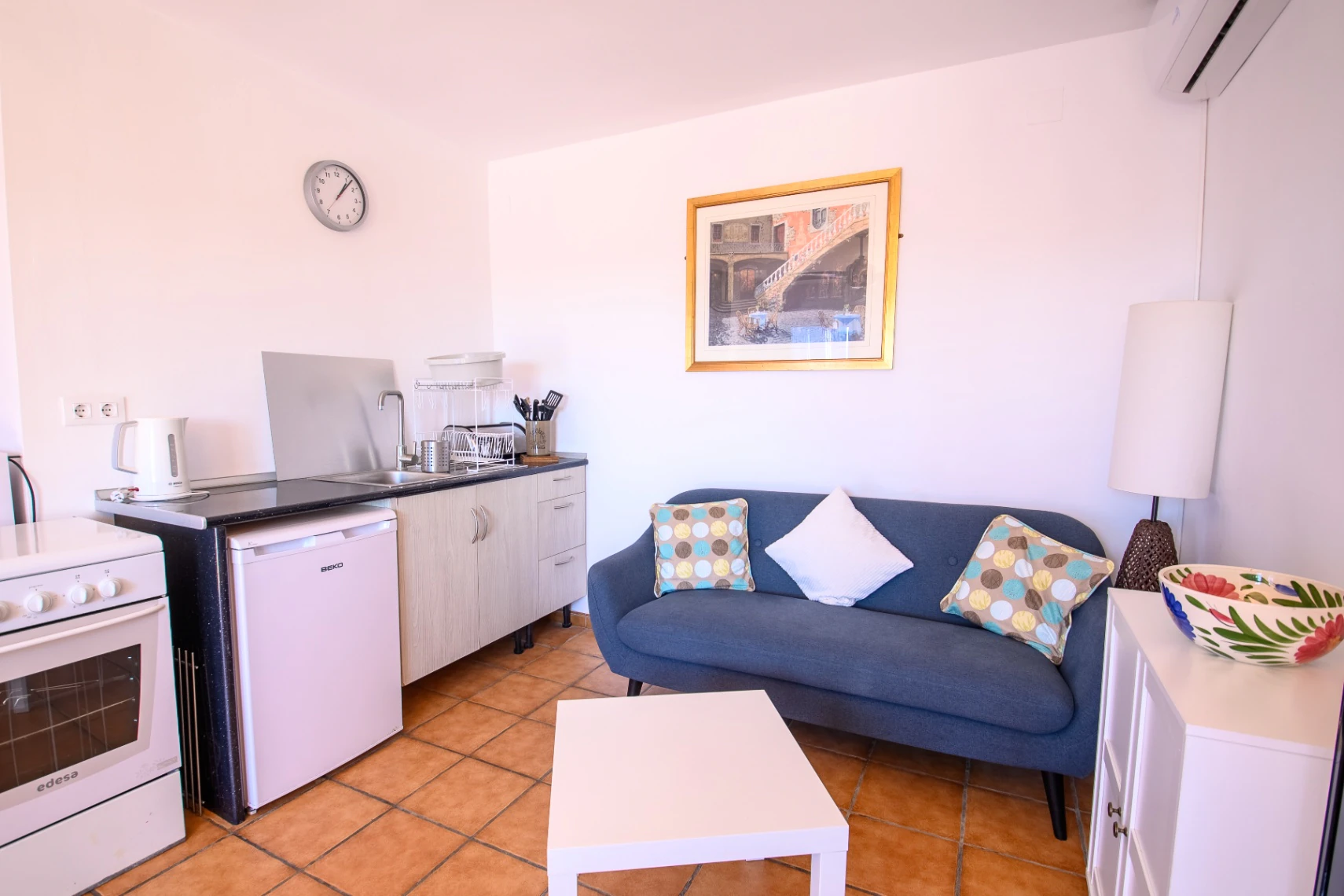 MakelloseDetached Villa mit separater Wohnung in Senija